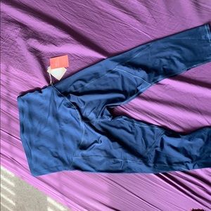 Maternity workout pants